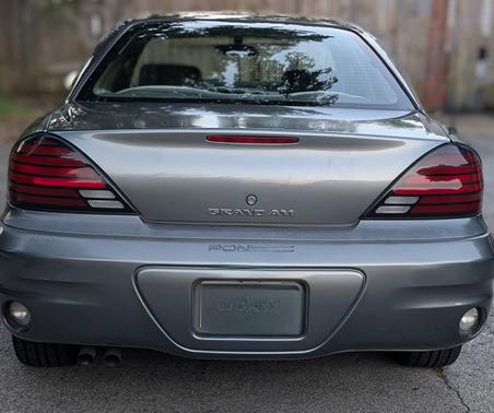 2003 Pontiac Grand Am SE 1
