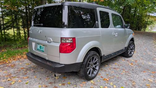 Silver 2006 Honda Element EX-P
