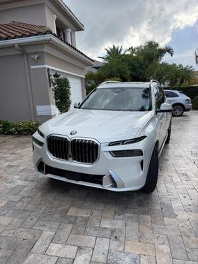 White 2026 BMW X7 xDrive40i