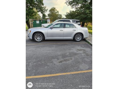 2012 Chrysler 300 Limited
