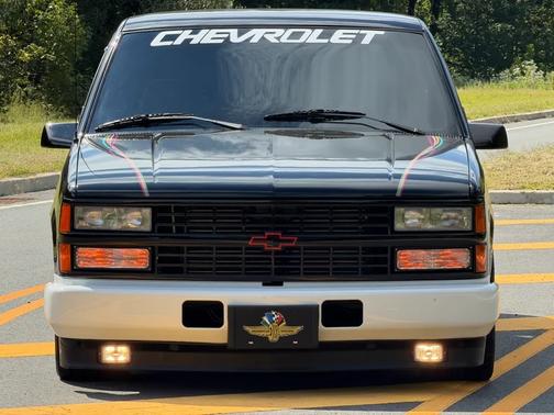 Black 1993 Chevrolet 1500 Sportside