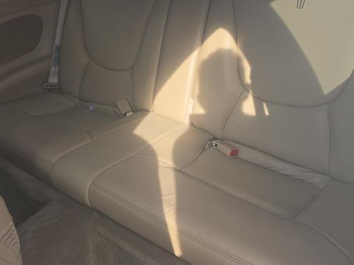 White 1997 Lincoln Mark VIII LSC