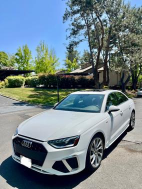2022 Audi A4 45 S line Premium Plus