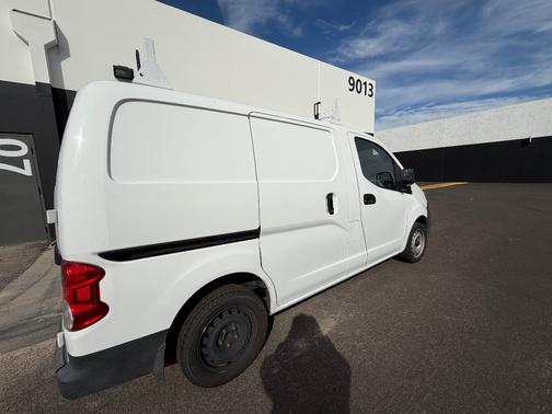 2017 Nissan NV200 S