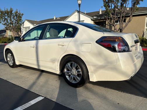 2012 Nissan Altima 2.5 S