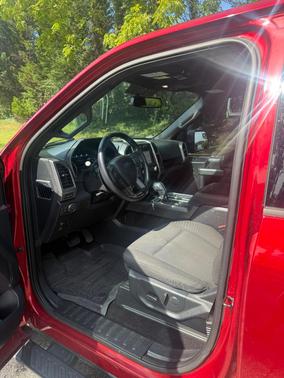 Red 2018 Ford F-150 XLT