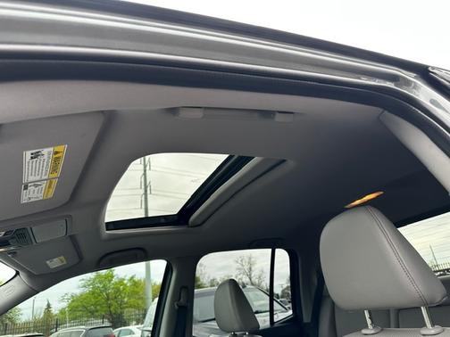 Gray 2018 Honda Ridgeline RTL-E