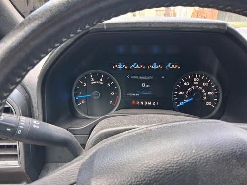 White 2017 Ford F-150 XLT