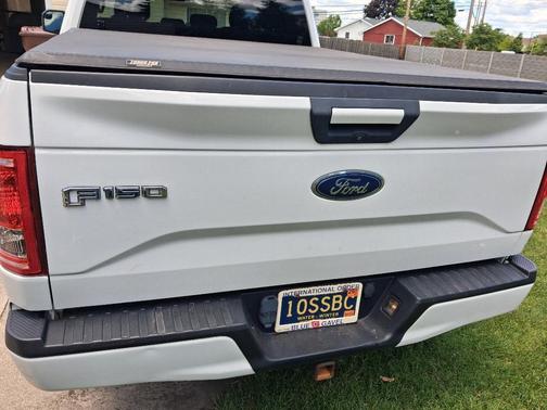 White 2017 Ford F-150 XLT