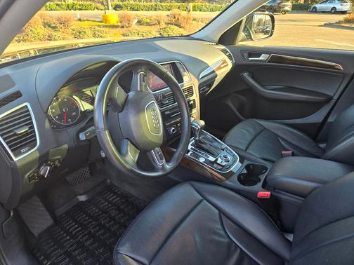 2013 Audi Q5 2.0T Premium Plus