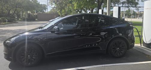 2024 Tesla Model Y Long Range