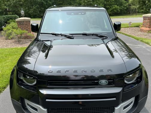 2024 Land Rover Defender 110 P300 S