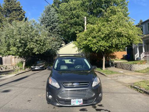 2017 Ford C-Max Energi Titanium