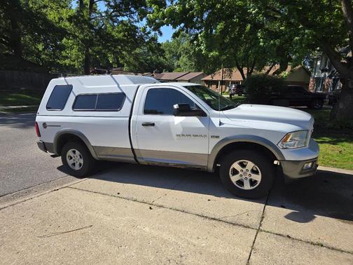White 2011 Dodge Ram 1500 SLT