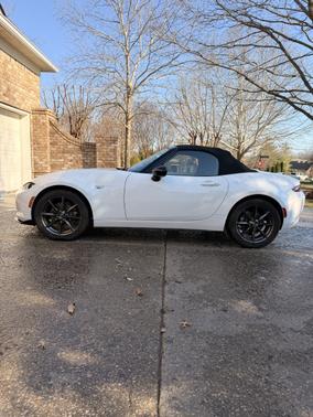 2016 Mazda MX-5 Miata Club