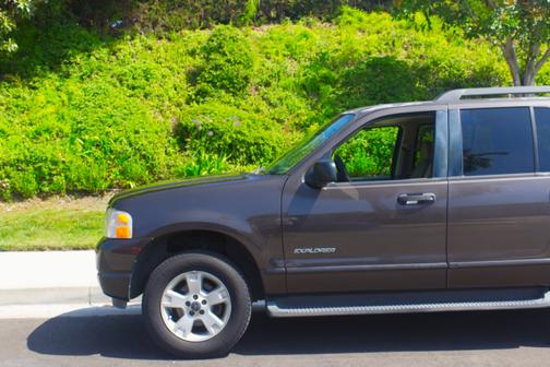 2005 Ford Explorer XLT
