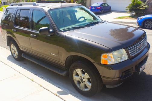 2005 Ford Explorer XLT
