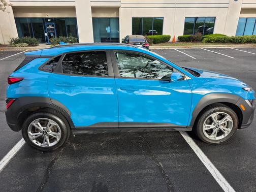 Blue 2022 Hyundai KONA SEL