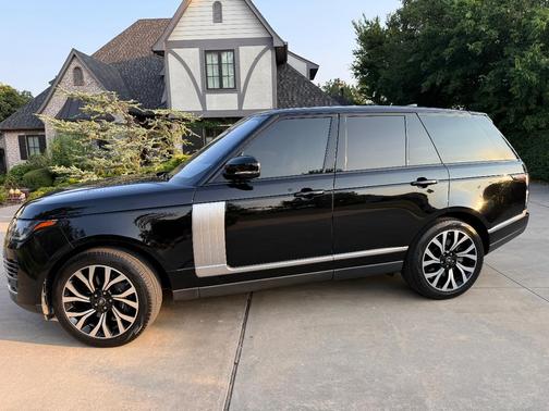 Black 2020 Land Rover Range Rover HSE SWB