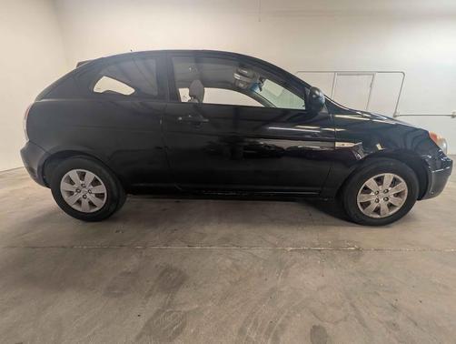 Black 2009 Hyundai Accent GS