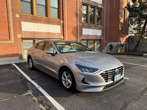 2020 Hyundai SONATA SE