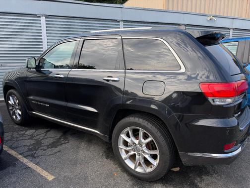 Black 2014 Jeep Grand Cherokee Summit