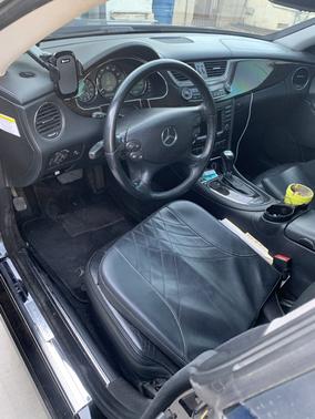Black 2006 Mercedes-Benz CLS-Class CLS500