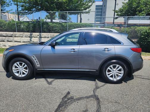 2012 INFINITI FX35 Base