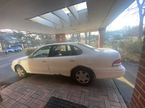1996 Toyota Avalon XL