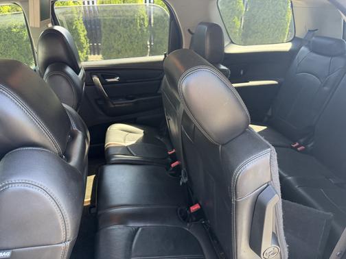 Gray 2013 GMC Acadia SLT-1