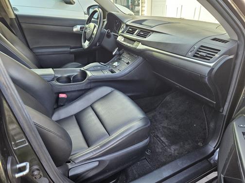 2011 Lexus CT 200h Premium