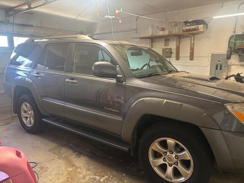 Gray 2003 Toyota 4Runner Sport