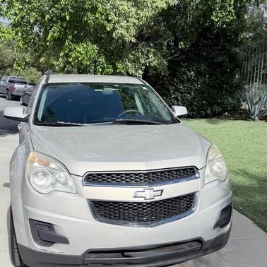 Beige 2011 Chevrolet Equinox LT