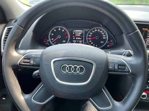 2016 Audi Q5 2.0T Premium Plus