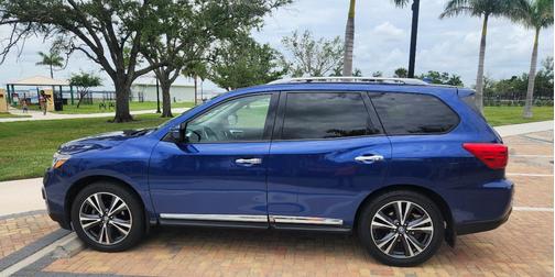 Blue 2020 Nissan Pathfinder Platinum