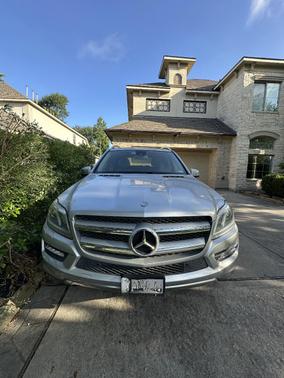Silver 2013 Mercedes-Benz GL-Class GL 450 4MATIC