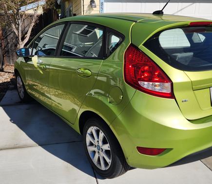 2011 Ford Fiesta SE
