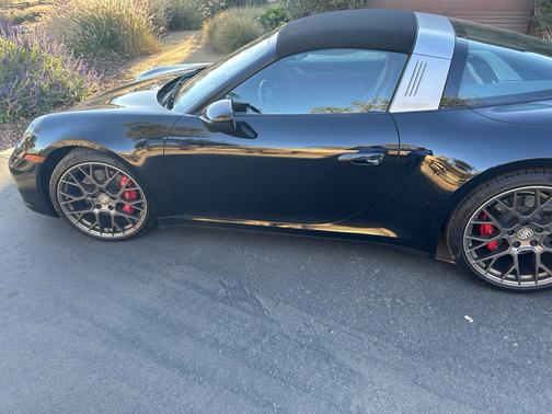 Black 2021 Porsche 911 911 Targa 4S