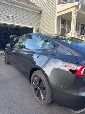 Gray 2024 Tesla Model 3 Long Range