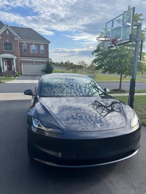 Gray 2024 Tesla Model 3 Long Range