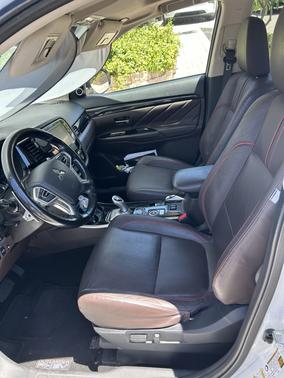 2018 Mitsubishi Outlander PHEV SEL