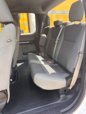 White 2018 Ford F-150 XL