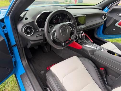 Blue 2022 Chevrolet Camaro 2SS