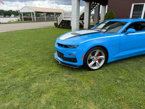 Blue 2022 Chevrolet Camaro 2SS