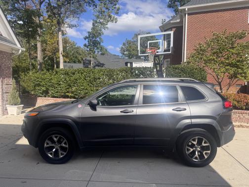 2017 Jeep Cherokee Trailhawk