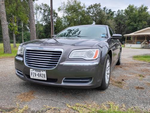2013 Chrysler 300 Base