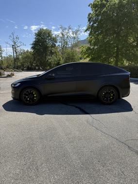 Black 2022 Tesla Model X Long Range