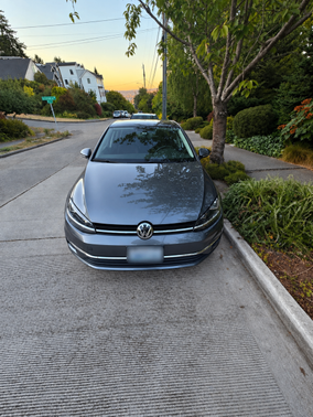 Gray 2021 Volkswagen Golf 1.4T TSI