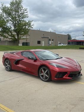 Red 2021 Chevrolet Corvette Stingray w/2LT