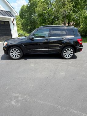 Black 2011 Mercedes-Benz GLK-Class GLK 350